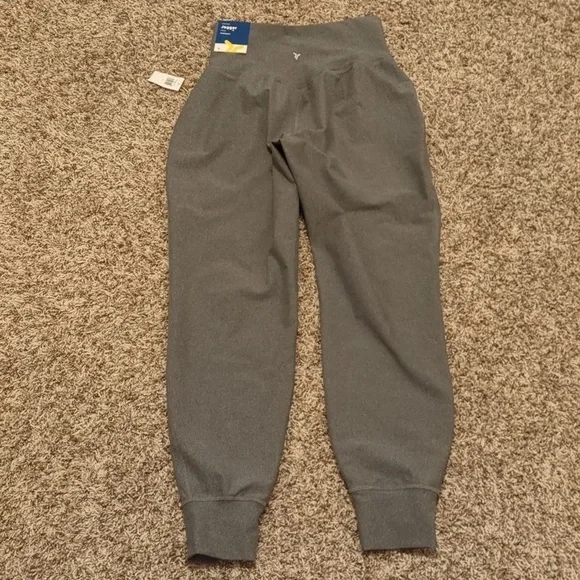 Old Navy powersoft women's gray high rise go dry joggers ankle length - Picture 11 of 12